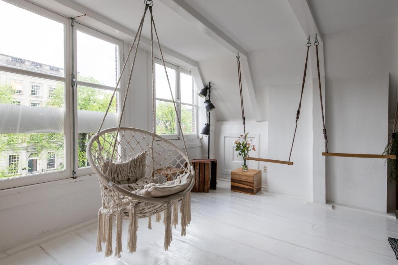 Two Bedroom Apartment In Historic Canalhouse From 1618 - City Centre Amsterdam Exterior photo