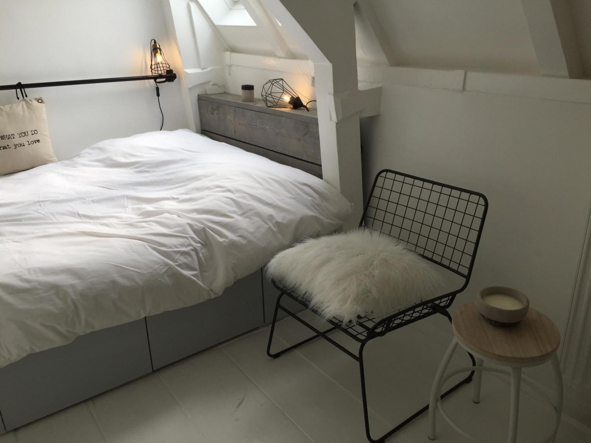 Two Bedroom Apartment In Historic Canalhouse From 1618 - City Centre Amsterdam Exterior photo